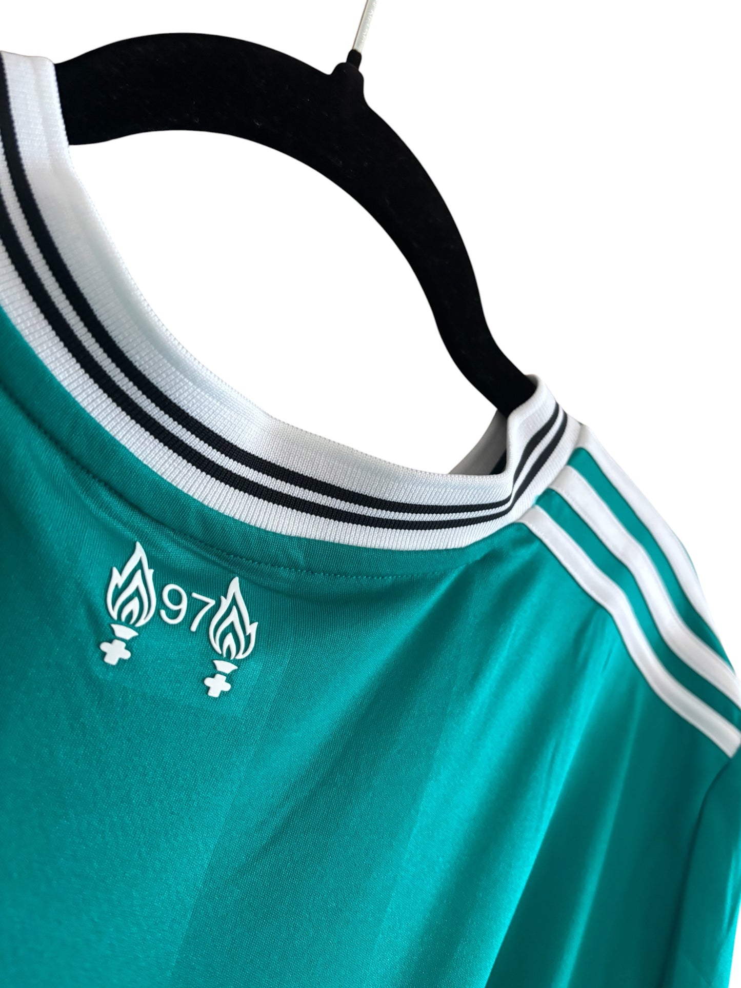 Liverpool 2025/2026 Third Shirt (L)