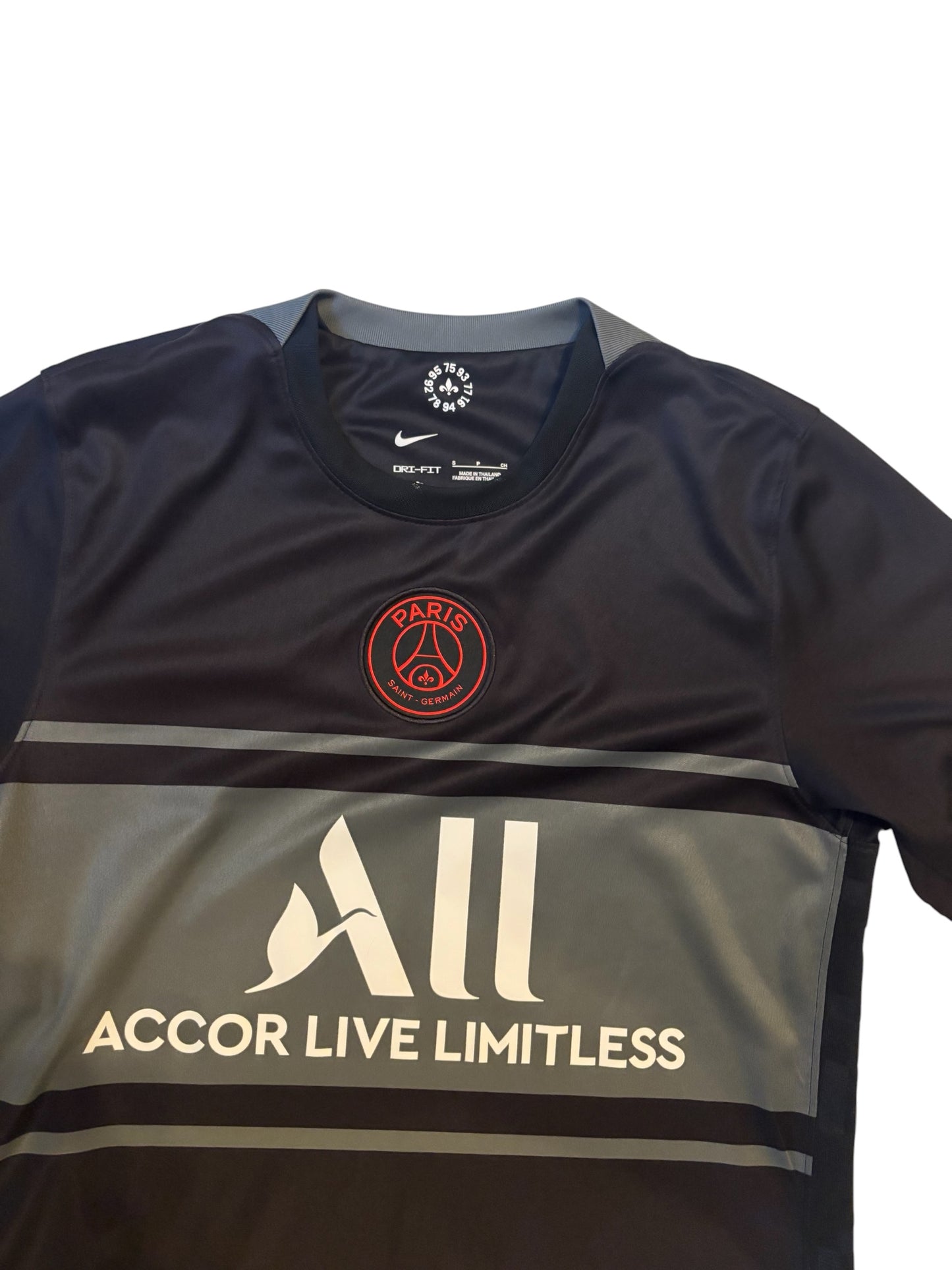 PSG 2021/2022 Third Shirt (S)