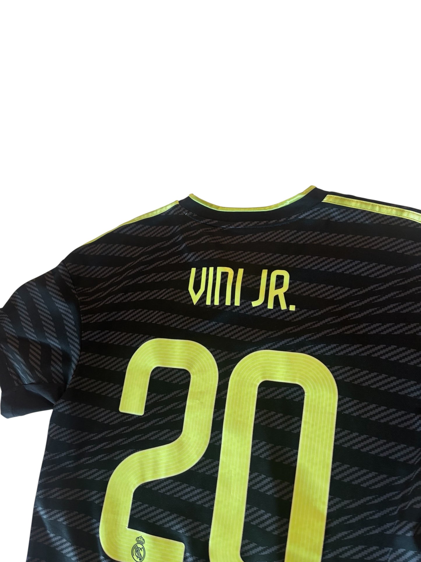 Real Madrid 2022/2023 Third Shirt Vinicius Junior #20 (M)