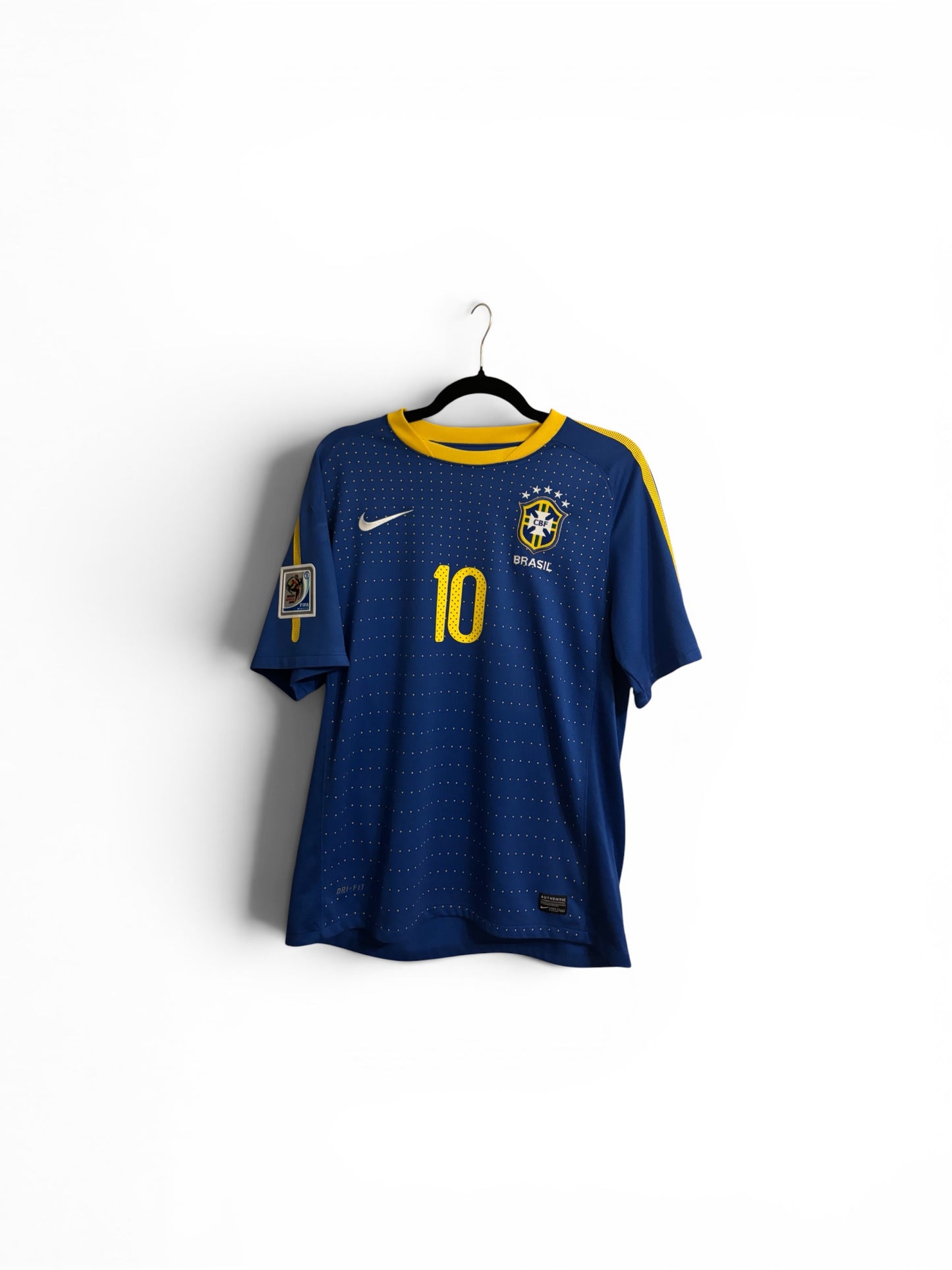 Brazil 2010 Player Version Away Shirt Kaka #10 (M)