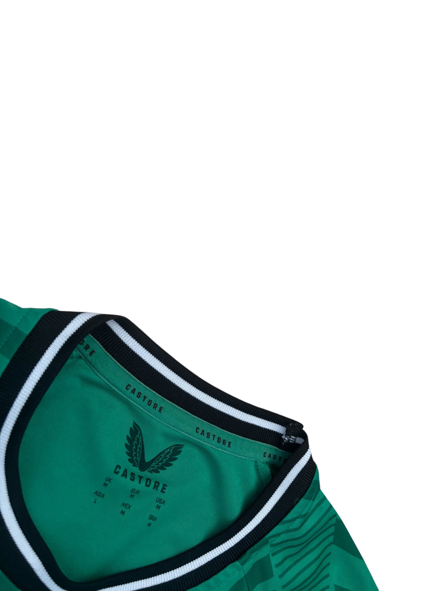 Newcastle 2023/2024 Away Shirt (M)