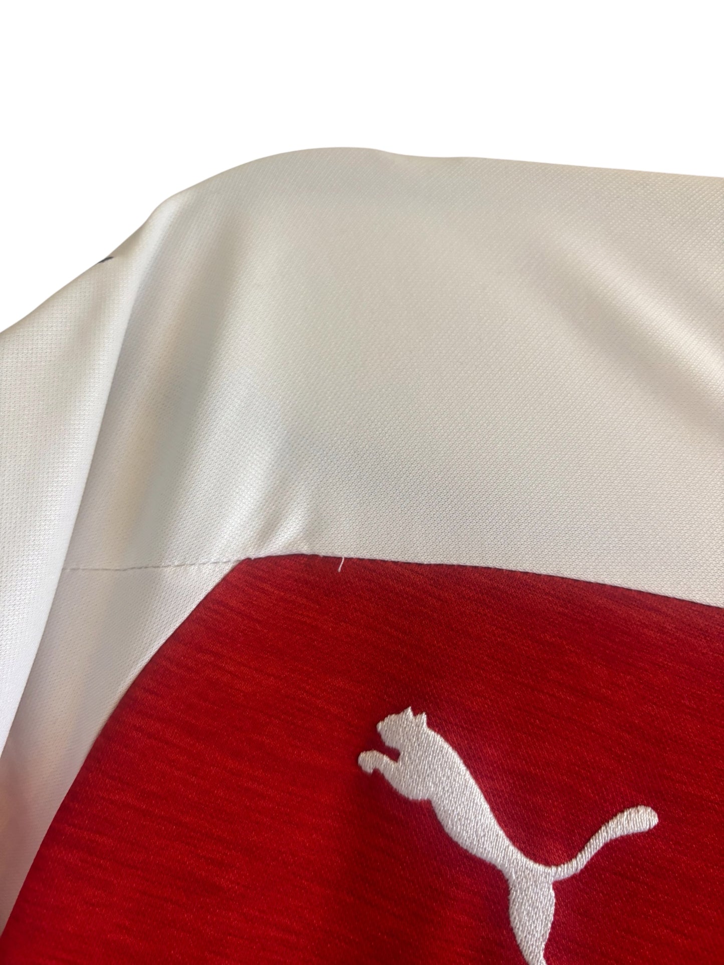 Arsenal 2018/2019 Home Shirt Aubameyang (S)